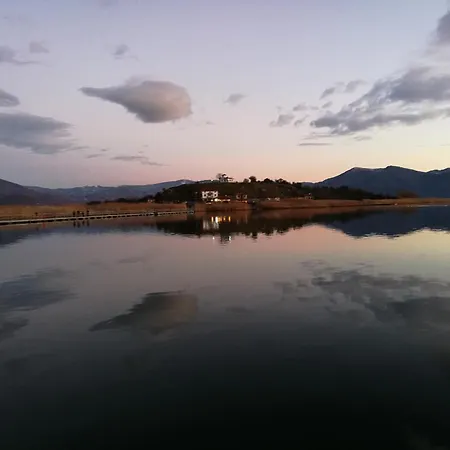 Πανσιόν Agios Achillios Άγιος Αχίλλειος