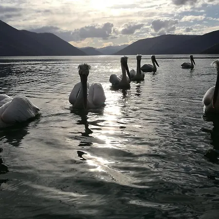 Agios Achillios Affittacamere