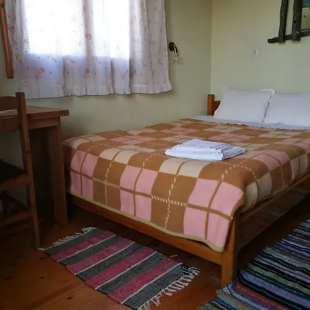 Agios Achillios Pensiune