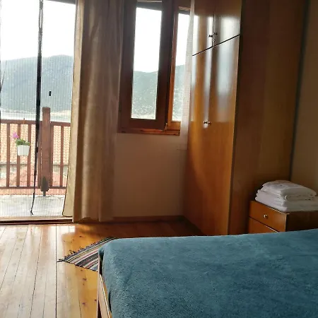Agios Achillios Pensiune Agios Achillios