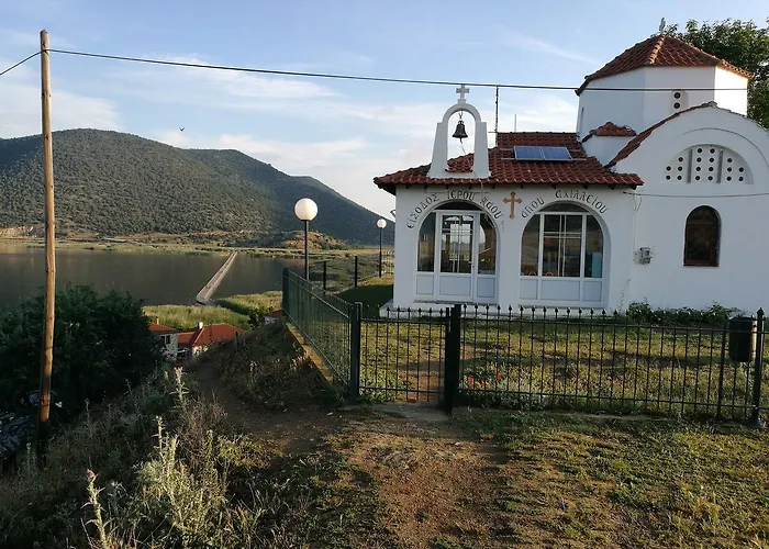 Agios Achillios 3*