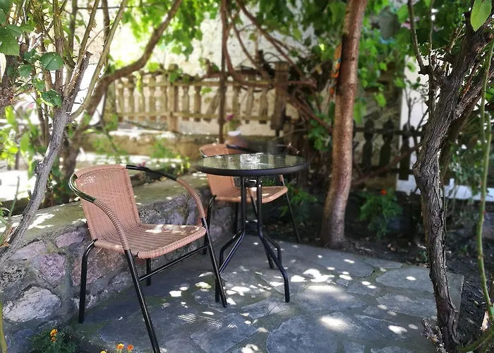 Pensión Agios Achillios